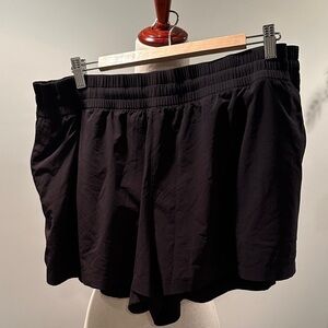 Athleta Black Women's Athletic Shorts